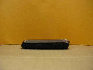 Illustration for article titled BlackBerry Kickstart Flip Phone In the Flesh (Looks Chunky)